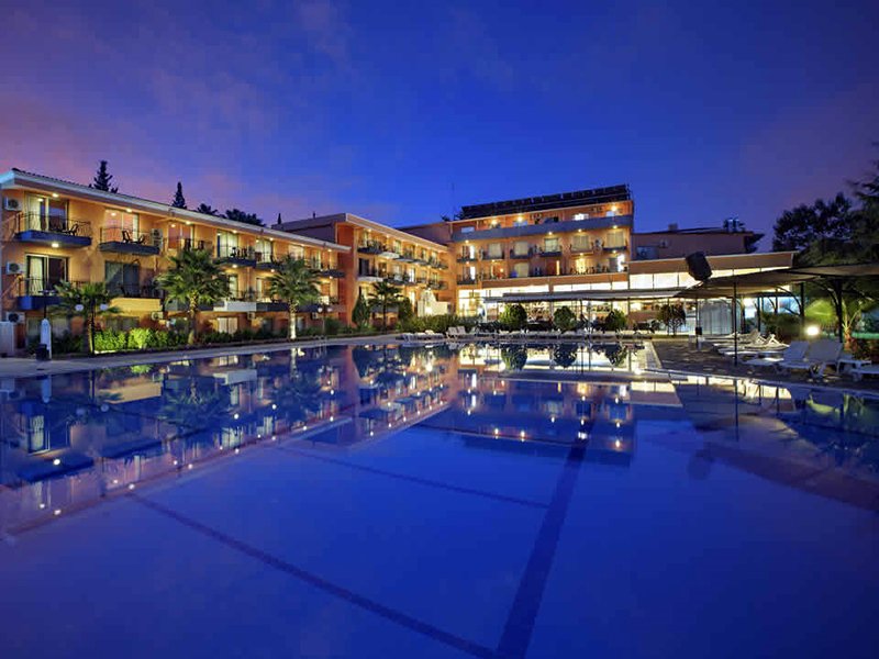 Larissa Vista Hotel