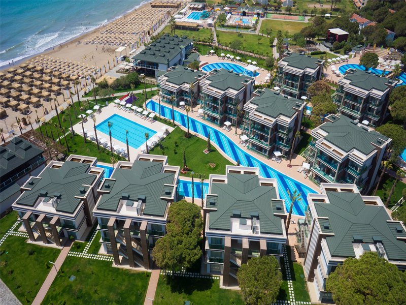Jacaranda Luxury Club Hotel