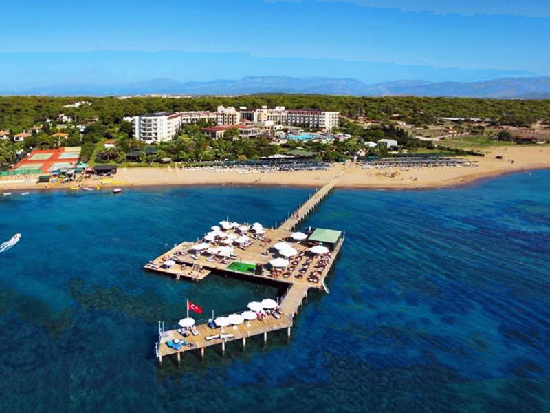 Arcanus Side Resort