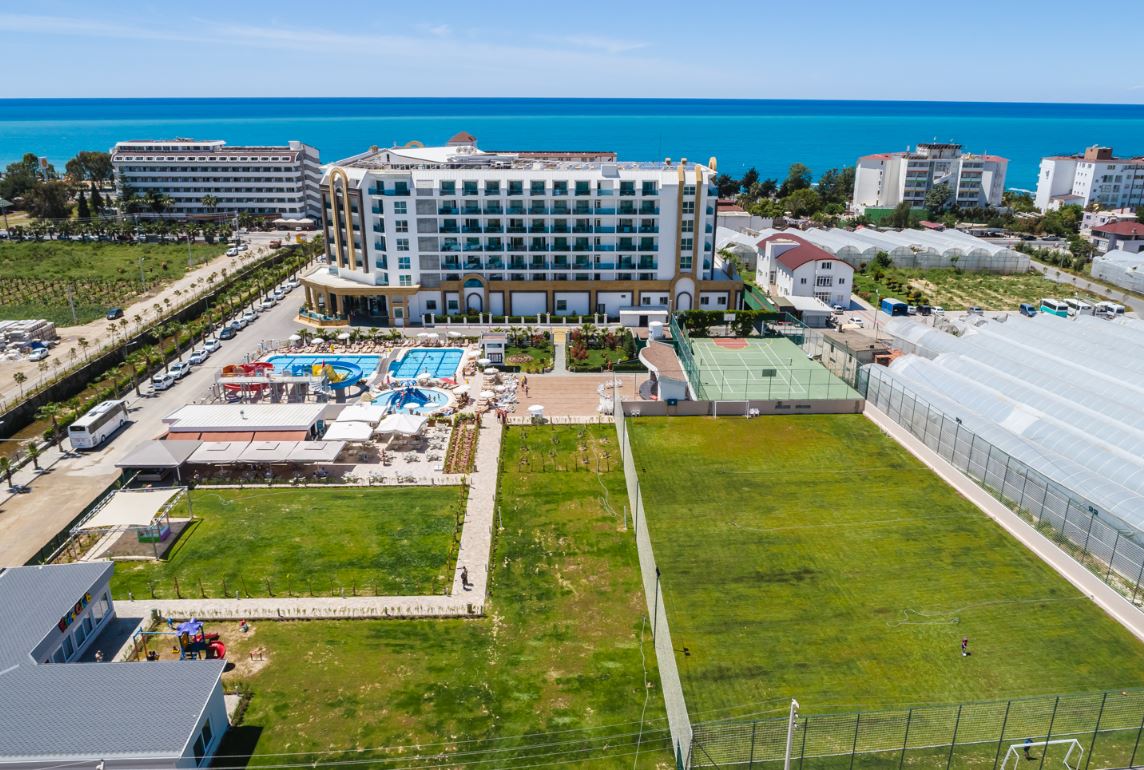 The Lumos Deluxe Resort Hotel & Spa