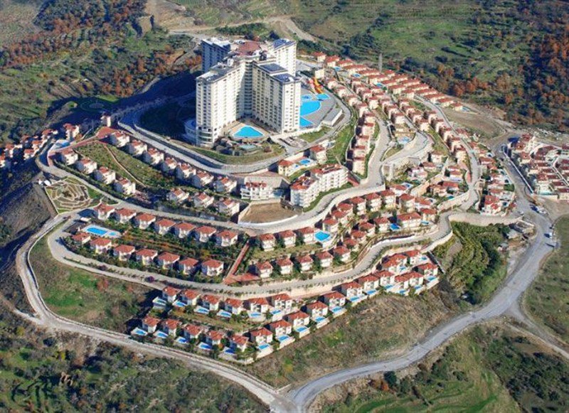 Gold City Complex