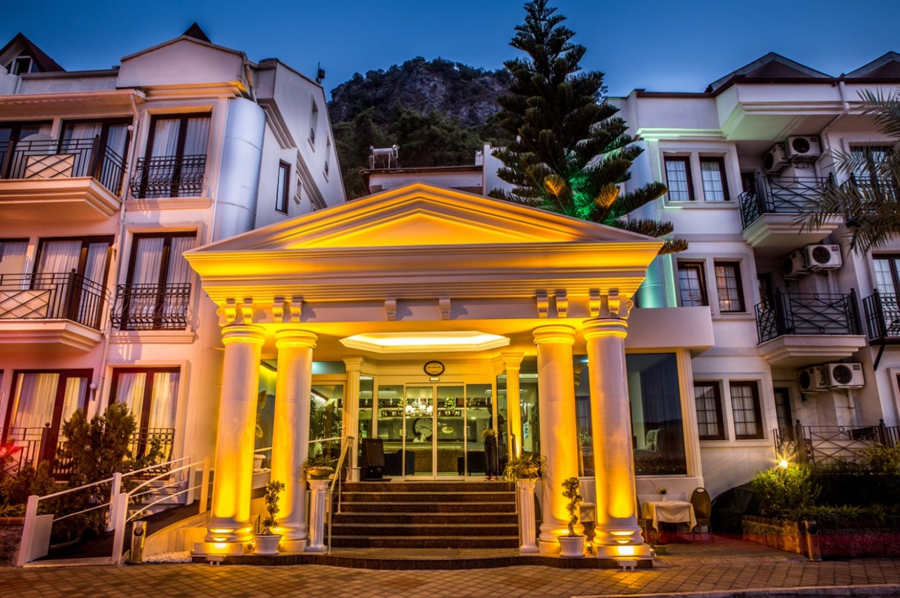 Atapark Hotel