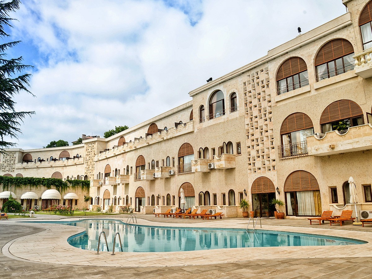 U&ccedil;hisar Kaya Hotel