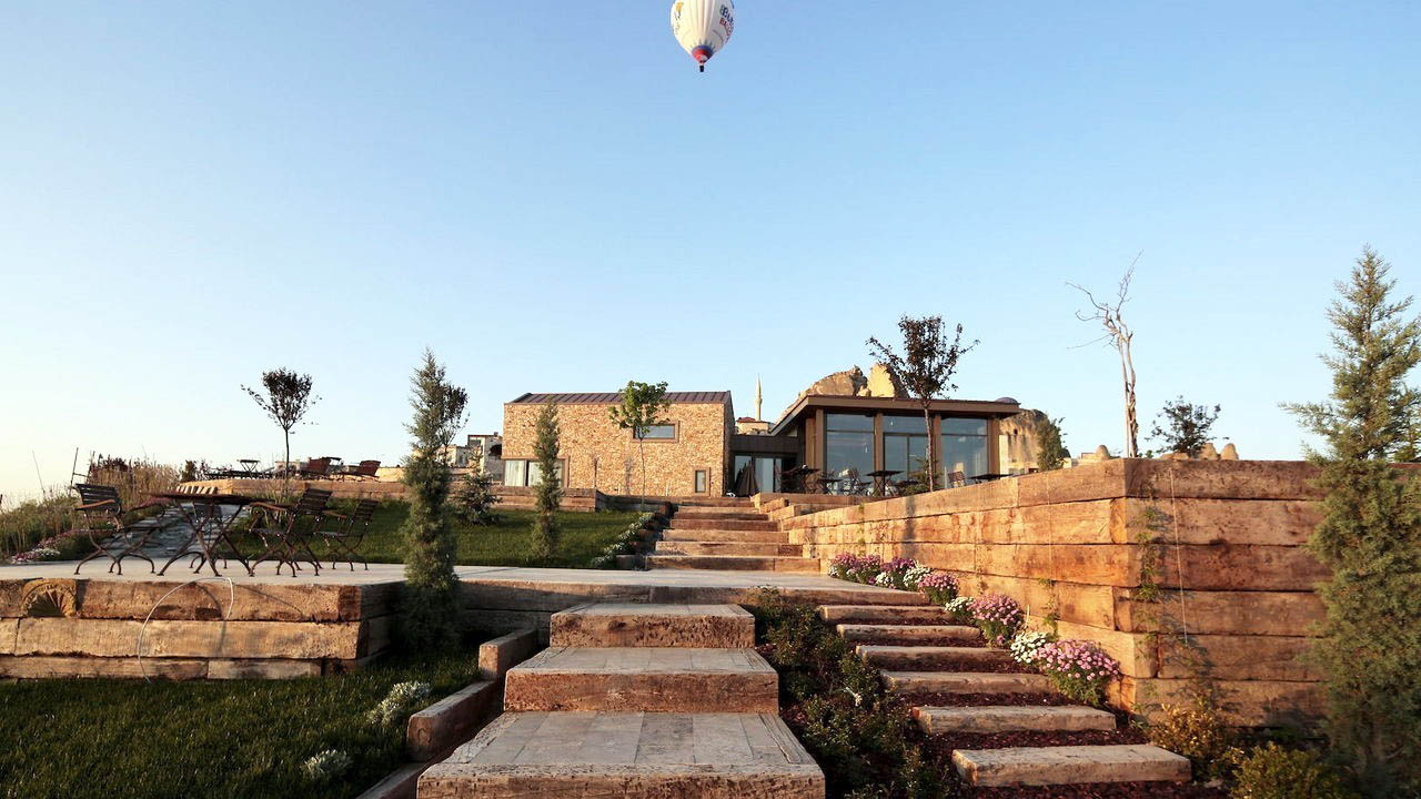 Ariana Sustainable Luxury Lodge