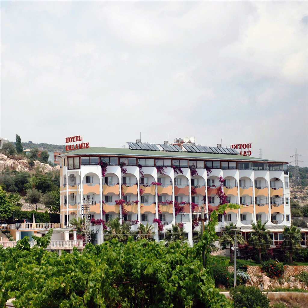 Calamie Hotel & Beach Club