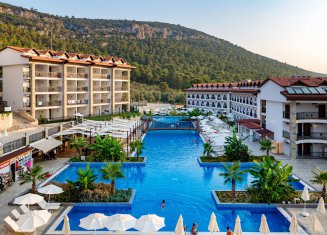 Ramada Resort Akb&uuml;k Hotel