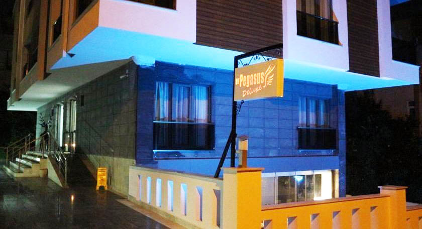 By Pegasus Deluxe Hotel