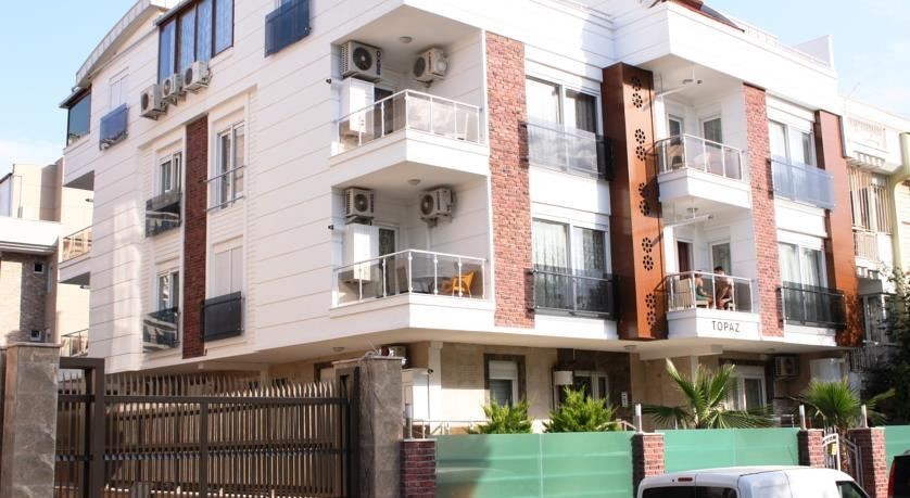 By Pegasus Smart Flats