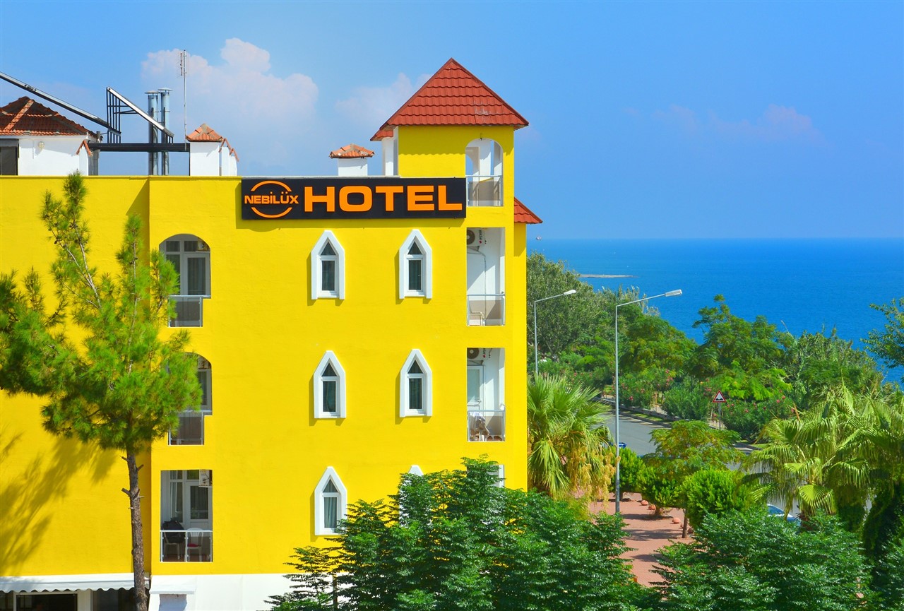 Nebil&uuml;x Hotel