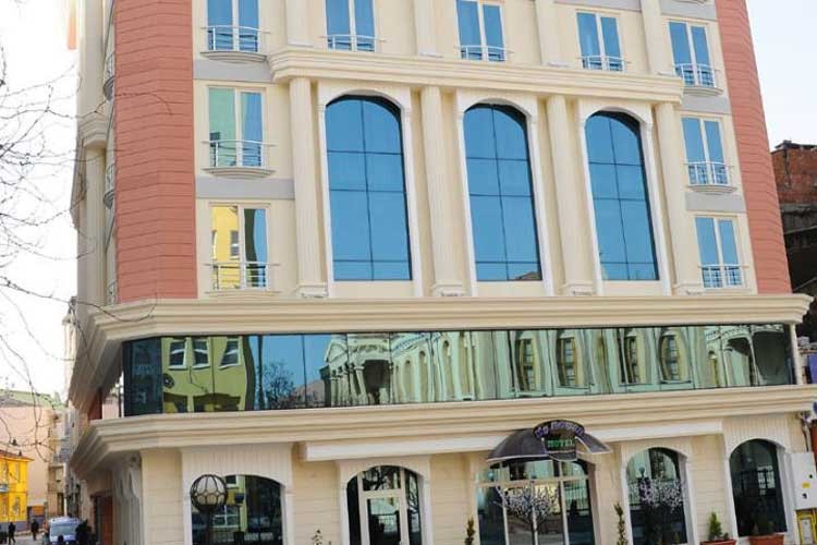 Myhouse Hotel