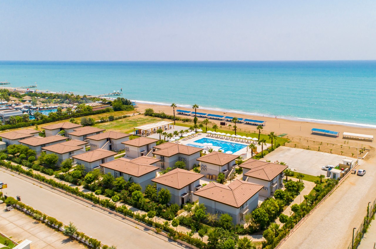 Crystal Boutique Beach Resort 