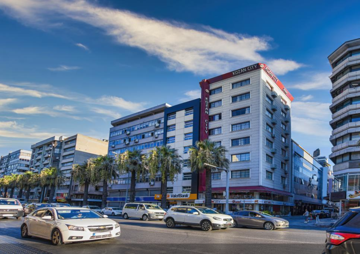 Kozan City Hotel 