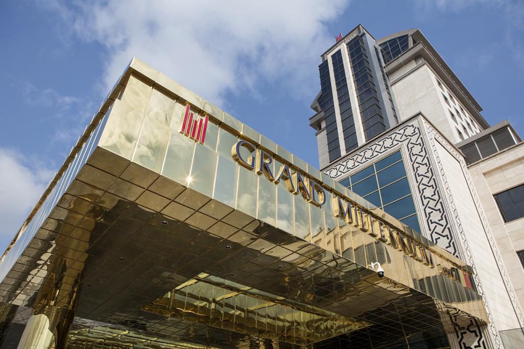 Grand Millennium Hotel