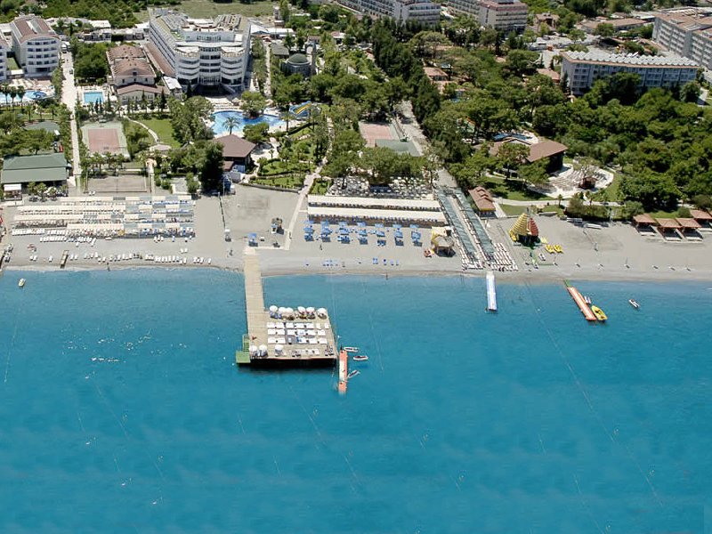 Catamaran Resort Hotel